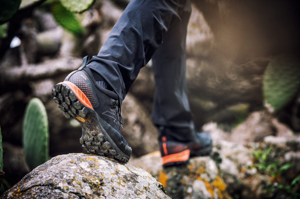 What are the best brands for hiking boots & shoes? - www.hikingfeet.com