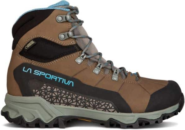 above ankle hiking boots